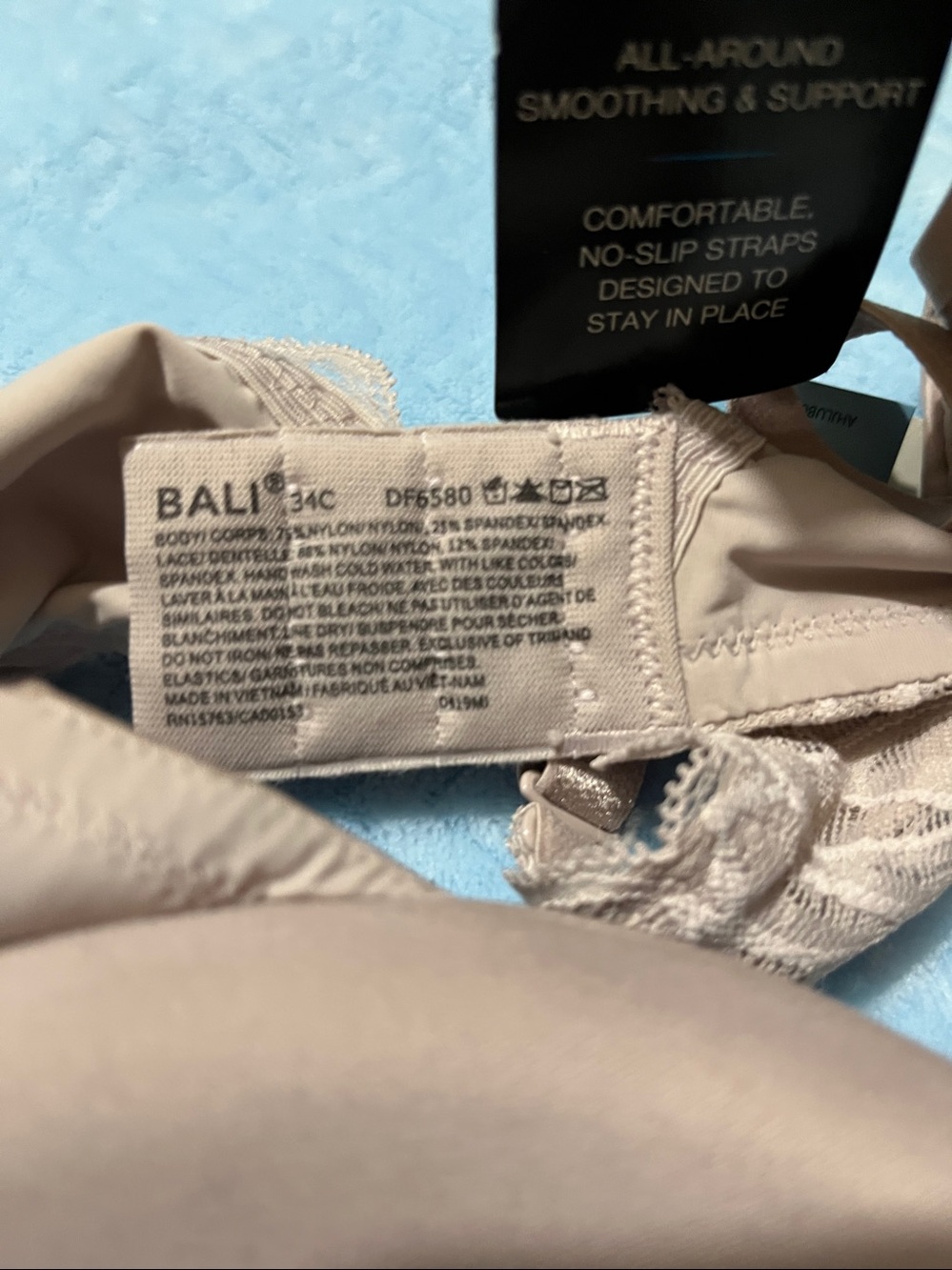 Bali Smoothing Underwire Bra NWT 34C - Picture 5 of 8